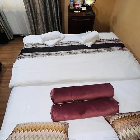Renova Old Hotell *