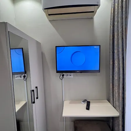 Renova Hotell *